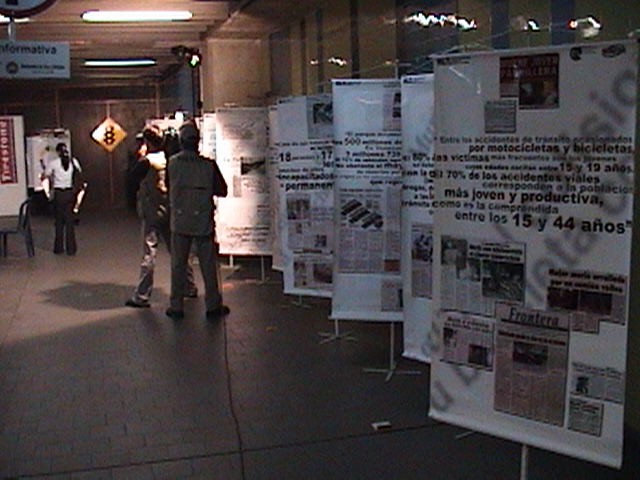 Exposición Hemerográfica Metro de Caracas 2002. CIAPEV – Empresas Privadas – AVEPAE AC ONG.